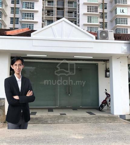 【HOT DEAL】High-Traffic Single Storey Shop for Rent in Bukit Indah! 1