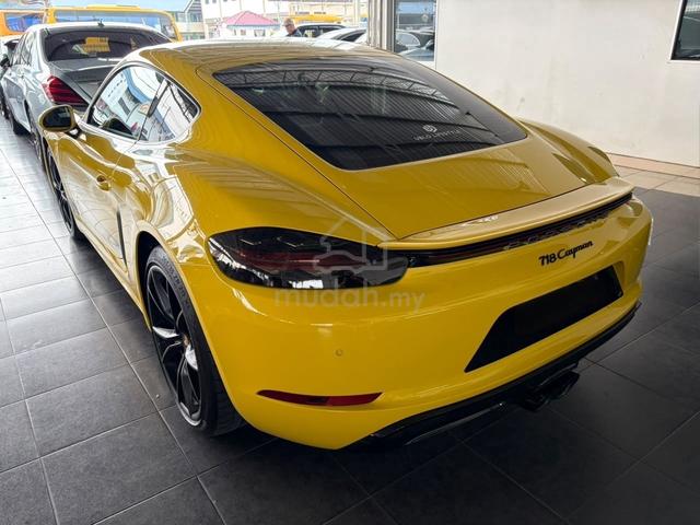 2017 Porsche 718 2.0 CAYMAN - (M) - 4
