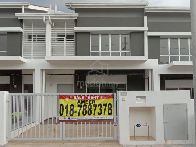 AZALEA Kejiranan Xklusif Rahman Putra Bumi Unit 20ft x 60ft BUMI UNIT 1