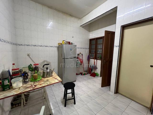 Pasir Puteh 2 Storey For Sale/Freehold/Good Condition/Kitchen Extended 3
