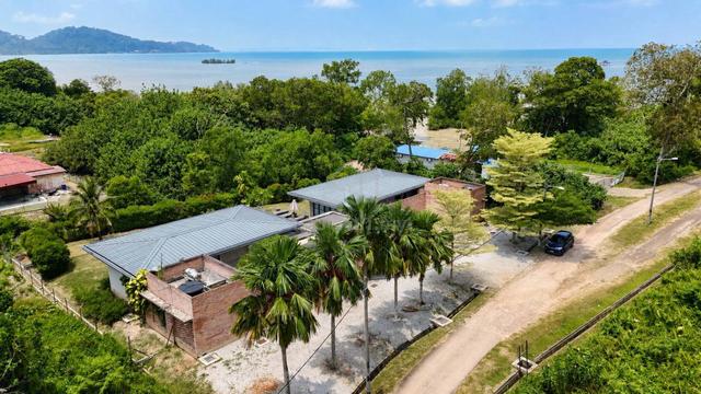 Exclusive Private Villa, Port Dickson 1