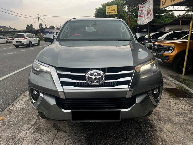 TOYOTA FORTUNER 2.7(A) SRZ 2TR VVT-I 6SPD 4X4 suv - 3