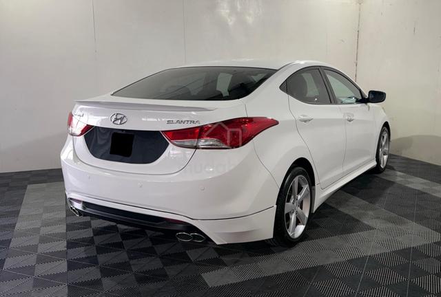 2013 Hyundai ELANTRA 1.8 PREMIUM (A) WITH SUNROOF - 2