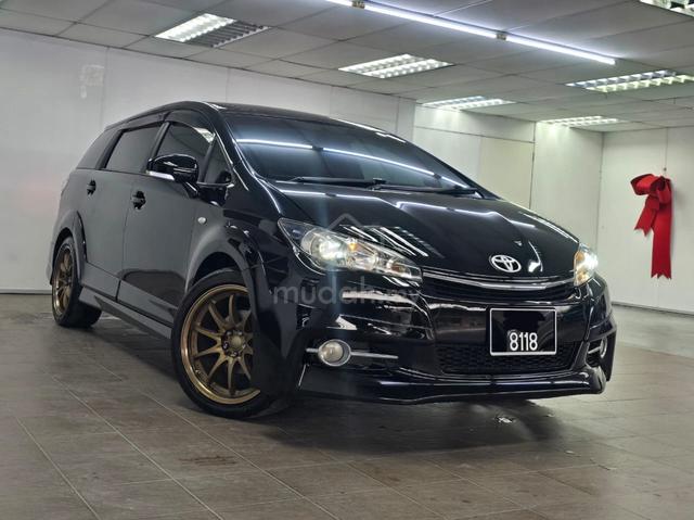 2010 Toyota WISH 2.0 G (A) - 1