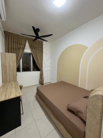 Cozy Medium Room for Female Only 1