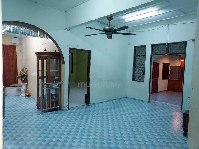 Rumah semi D di kedai lalat, kota jembal 1