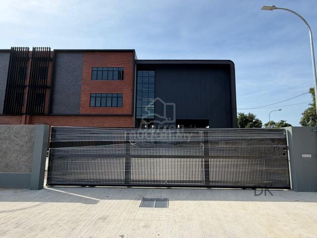 Pandamaran Port Klang Single Storey Warehouse For Rent Factory 1