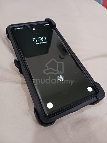 Samsung Note10+ 512Gb with Otterbox cover - photo 5 of 6