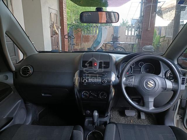 2011 Suzuki SX4 - 3