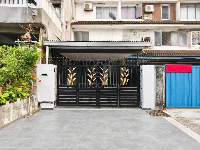 RUMAH UNTUK DIJUAL‼️LOW COST‼️Three Storey, Taman Muda, Ampang 1