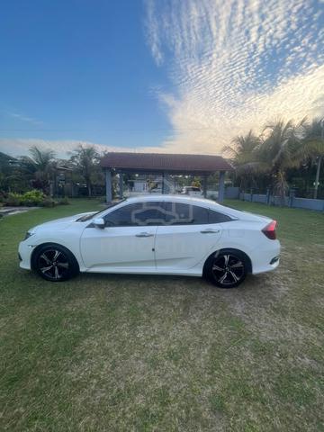 2018 Honda CIVIC 1.5 TCP-PREMIUM (A) Direct Owner - 3