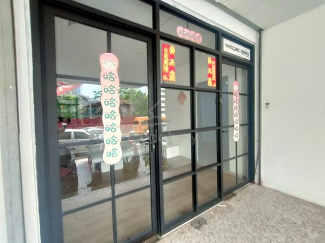 5 Storey Commercial Building With Covered Roof Top Lift Off Macalister 1