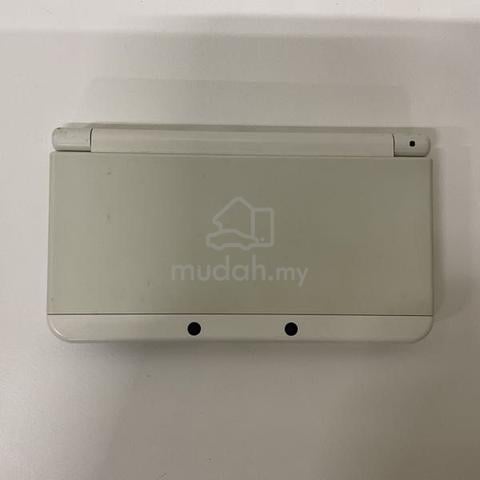 New 3DS KTR-001 White Tested Reset - photo 4 of 6