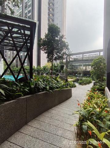 Cubic Botanical 1