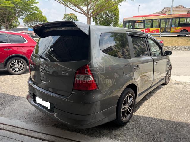 2010 Nissan GRAND LIVINA 1.6 B5 Ready - 2