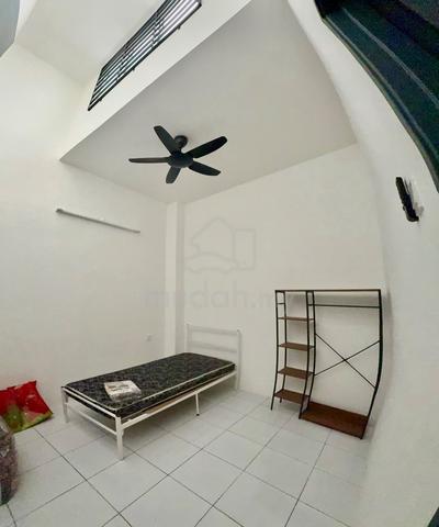 Perak Batu Gajah Fully Furnished 1-Storey Terraced House For Rent 1