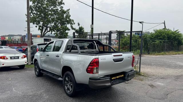 2022 Toyota HILUX 2.4 E MY20 (A) - 2