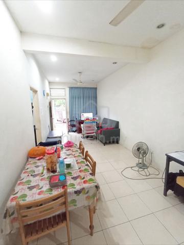 FACING OPEN! Rumah Teres Satu Tingkat, Bandar Saujana Putra 1