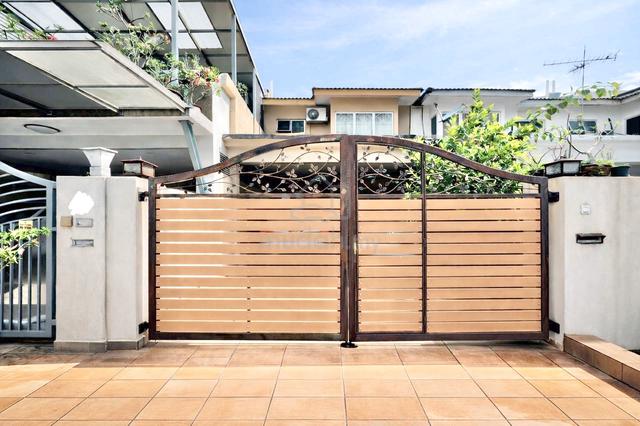 FREEHOLD 4ROOMS Double Storey Taman Mastiara Jalan Ipoh 1