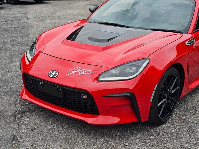 2025 Toyota GR86 2.4 RZ 3BA-ZN8 (M) Red Colour - 3