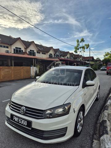 2017 Volkswagen VENTO 1.6 COMFORTLINE (A) - 1