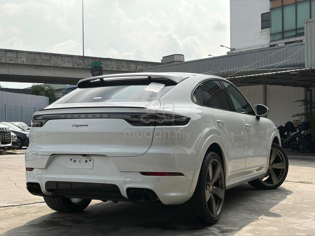 2023 Porsche CAYENNE 3.0 Coupe Platinum Edition - 4