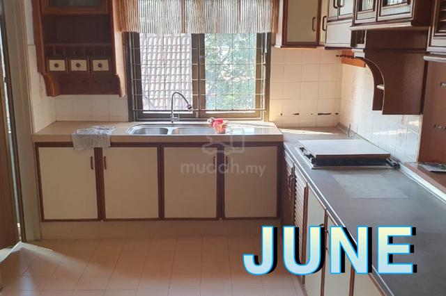 Mutiara Villa Condominium 1