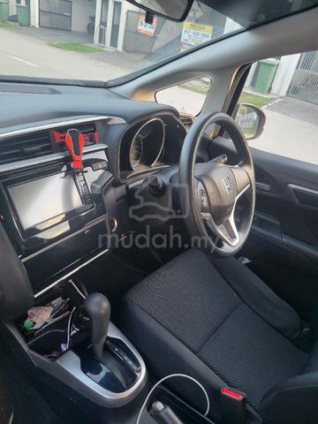 2017 Honda JAZZ 1.5 E (A) - 5