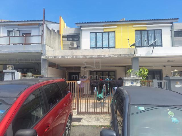 Double Storey Terrace Parklands Semenyih Selangor 1