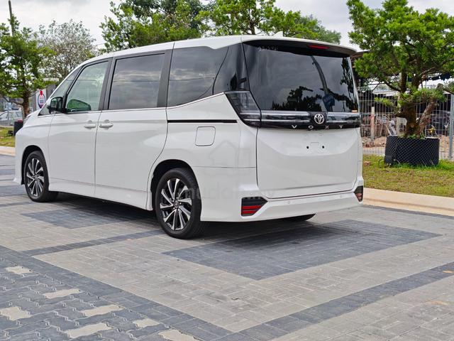 2022 Toyota VOXY 2.0 S-Z (A) Low Mileage Grade 5A - 3