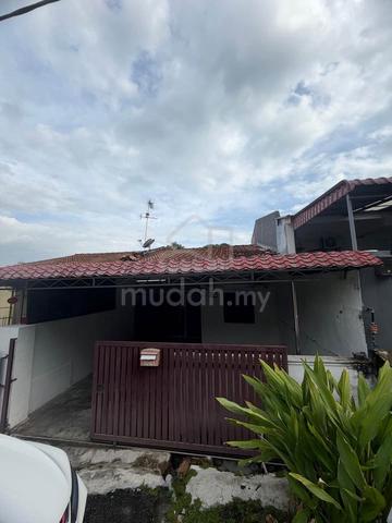 Single Storey Terrace House For Rent, Taman Bukit Sentosa, Seremban 1