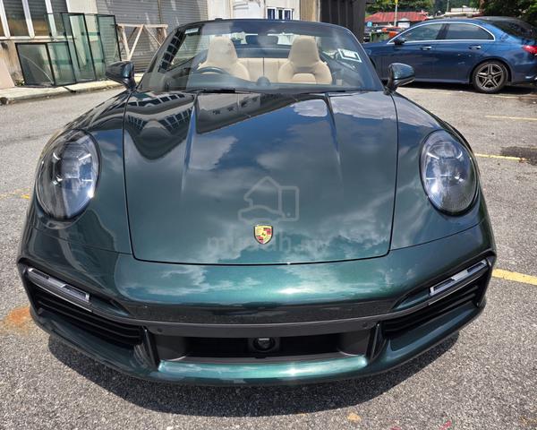 2022 Porsche 911 3.7 TURBO S Convertible - 4