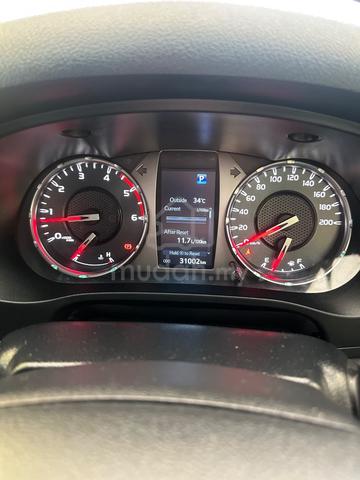 2023 Toyota HILUX 2.8 GR SPORT MY23 AN120 (A) - 5