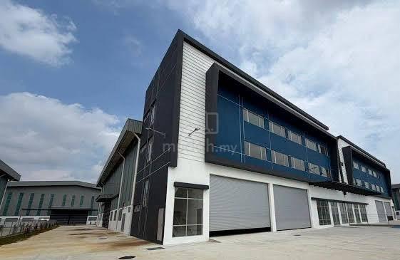 3 Storey Semi D Factory @ Kapar, Freehold, Land Size 85x175 1