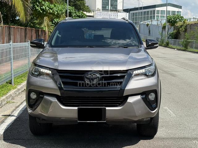 2018 Toyota FORTUNER 2.7 SRZ (A) POWER BOOT 4X4 - 3