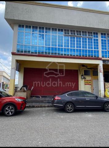 Corner unit Shop Lot at Sungai Udang for sale 1