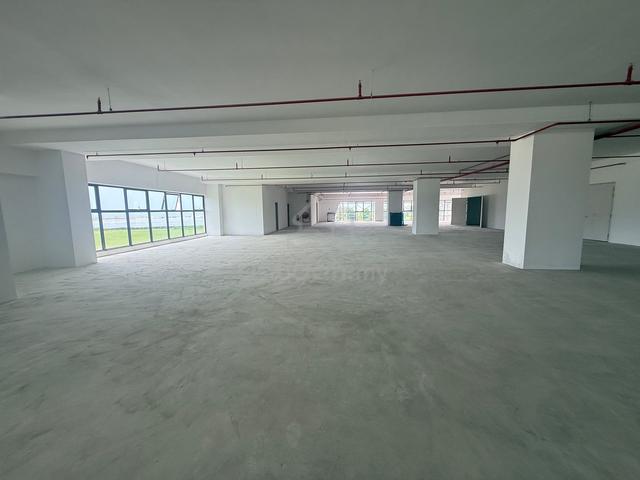 Batu Maung – Brand New 3-Storey Factory for Rent 1