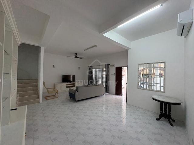 Persiaran Kelicap 2-Storey Corner Terrace House For Rent 1