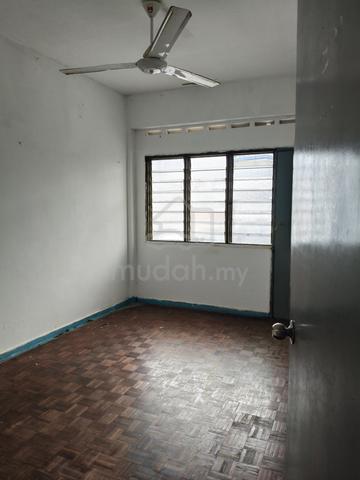 Jalan Sin Chew Kee 1