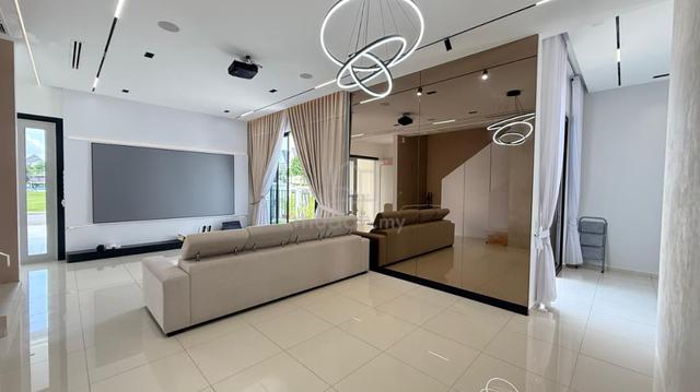 Eco Spring Double Storey Garden House 4bed Renovated Johor Bahru 1