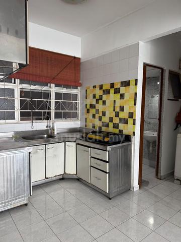 BJ Court Condominium 1