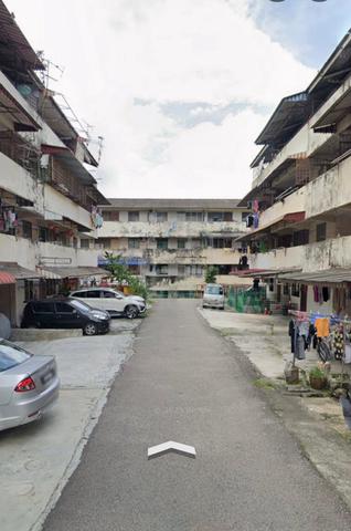 Flat Taman Ungku Tun Aminah 1