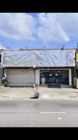 One unit shop house near Ayer Itam wet market for Sale 1