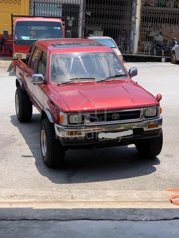 1995 Toyota HILUX 2.8 LN107 (M) - 3