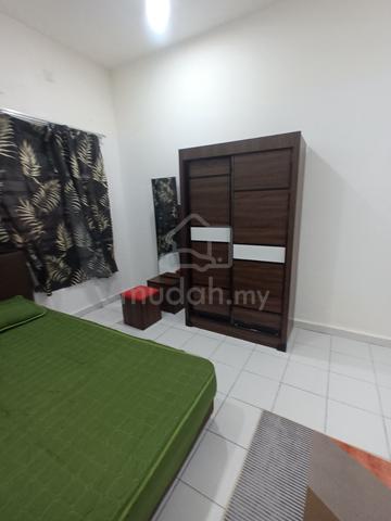 Rumah/Bilik Sewa di Residensi Gambang Kuantan 3
