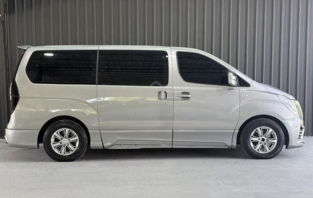 Hyundai GRAND STAREX 2.5 ROYALE (A) 2 POWER DOOR - 3