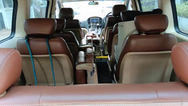 2015 Hyundai GRAND STAREX 2.5 ROYALE (A) - 4