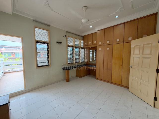 Cheap Rent 👍🏽 Taman Desa Damai 2-sty Terrace | Basic unit for rent 1