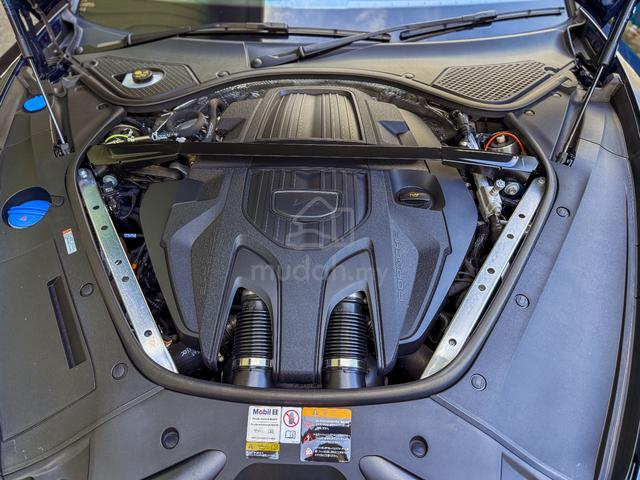 PLATINUM EDITION BOSE 2022 Porsche PANAMERA 2.9 - 5