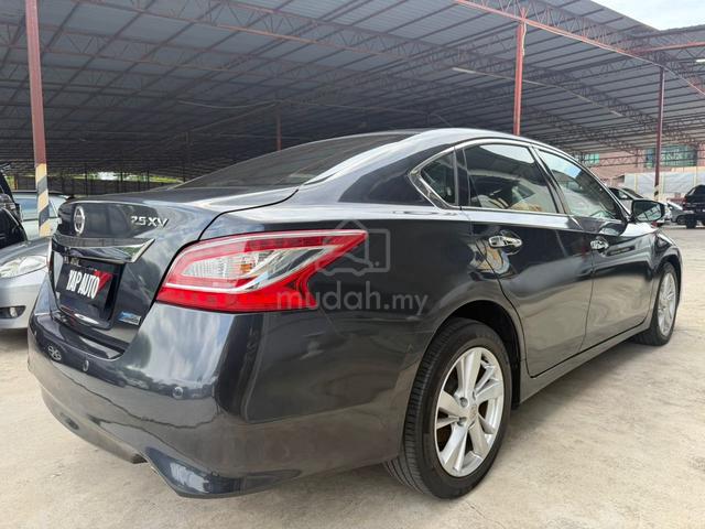 Nissan Teana 2.5 XV l Year 2014 l Reverse Camera - 2